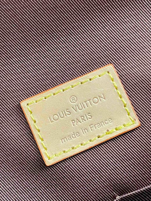 秋冬特惠💰900 原单LV M42738 尺寸：28×20×10cm CLUNY BB 老花斜挎包 商品图8