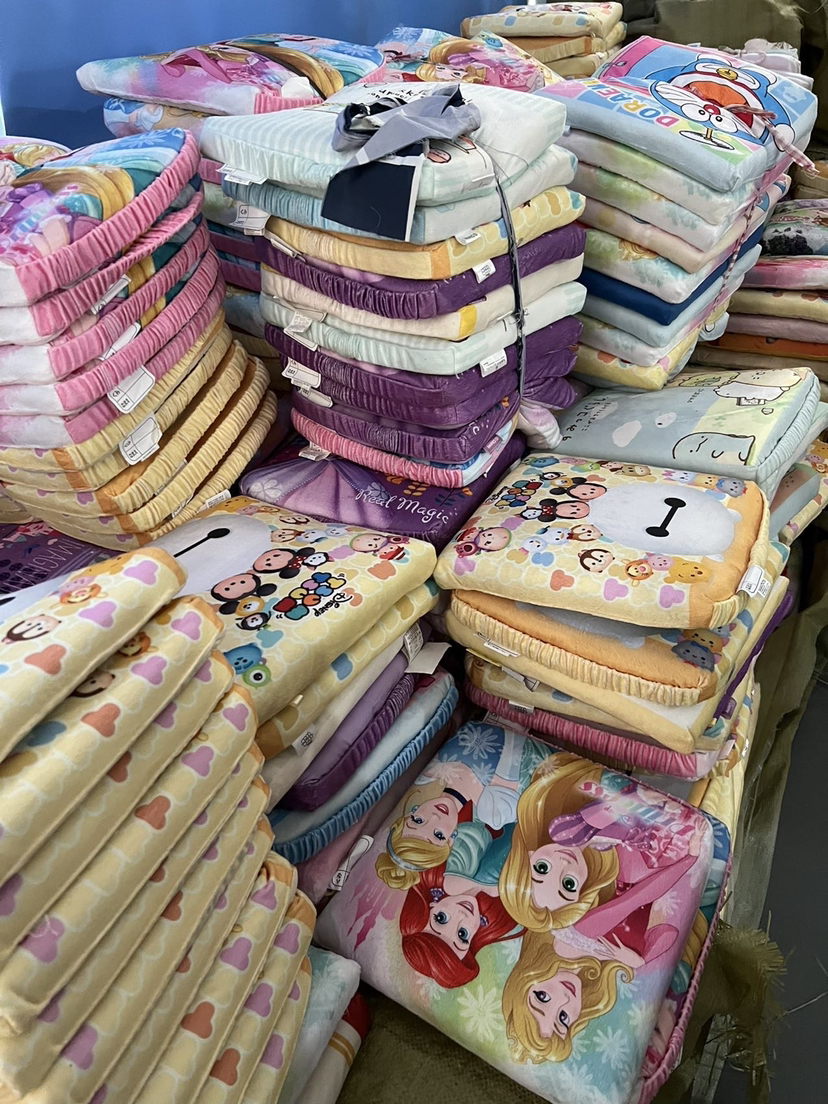 3.5厘米厚30✖️30带固定松紧带的椅子垫