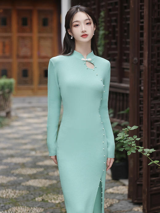 秋冬季新款，改良旗袍羊毛衫针织修身年轻款长款前开叉针织衫XL-009 商品图3