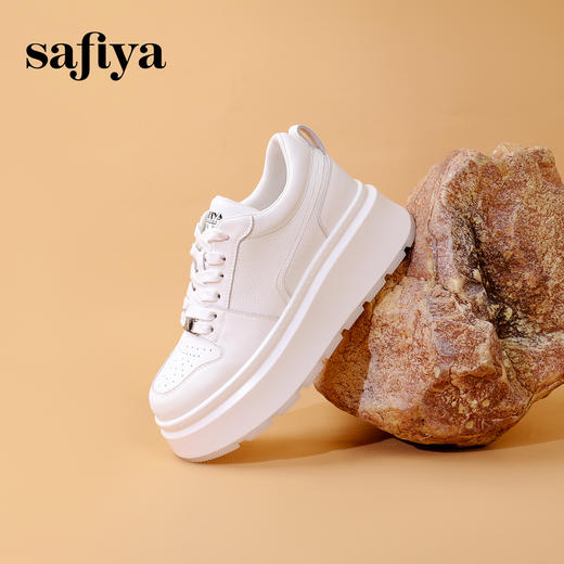 Safiya/索菲娅2023秋冬隐形内增高透气百搭松糕厚底板鞋 SF33112459 商品图1