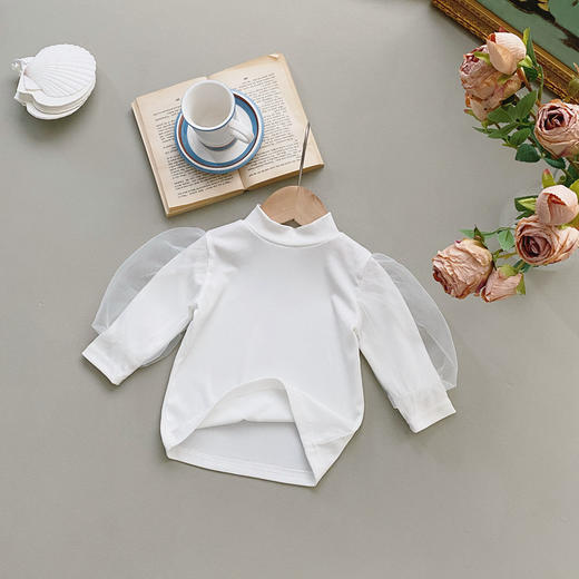 【柔软的面料，亲肤般的触感！】婴儿衣服秋款千鸟格蝴蝶结背带包屁哈衣套装婴儿泡泡袖打底两件套 商品图5