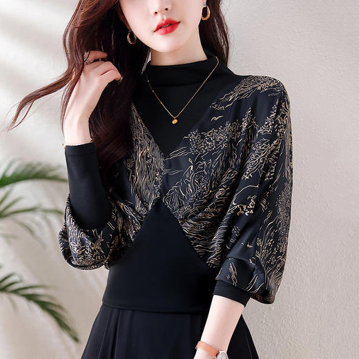 KQL E324N9675碎花显瘦拼接针织百搭气质缎面宽松洋气上衣 商品图1