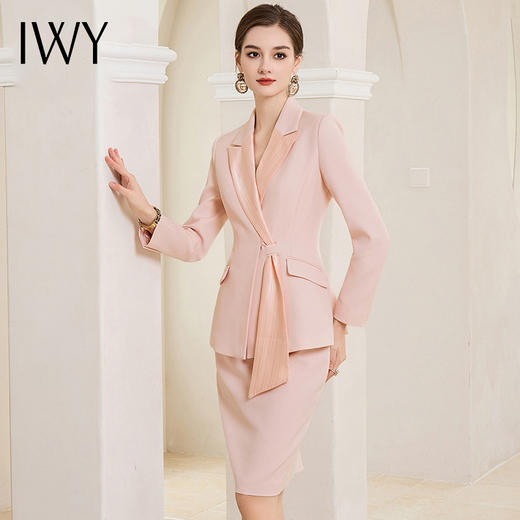 IWY/粉色西装套裙女名媛优雅西服两件套修身职业裙酒店接待CS1861 商品图2