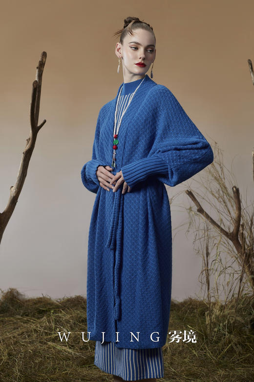 3203071 青蓝冰水 进口超细美丽诺羊毛针织外套 雾境 商品图5