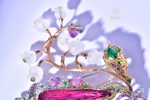 【幸福归来】碧玺铃兰花胸针   CB2308021 商品图5