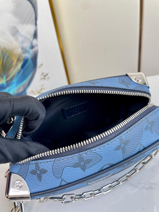 秋冬特惠💰950 原单LV M22588绿 尺寸：18.5×13×8cm SOFT TRUNK 软盒链条包 商品图7