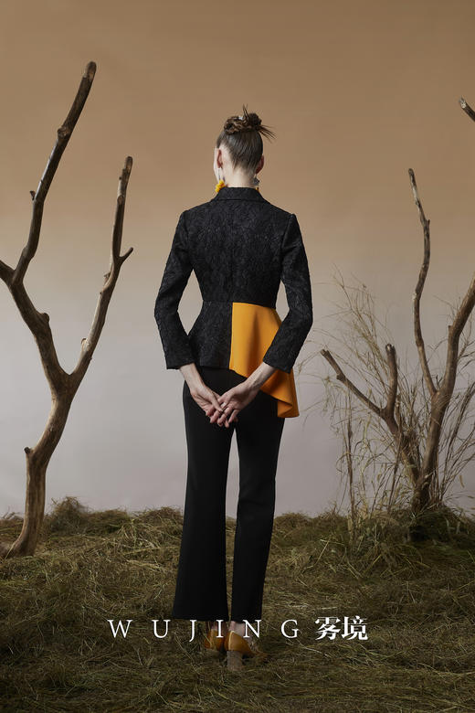 3203045 落日榕金 进口亮丝柏菲呢裤子 雾境 商品图5