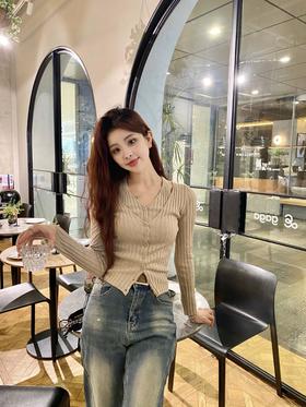 超爱这种自带高级感的上衣