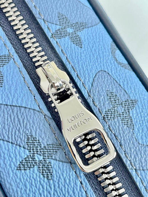 秋冬特惠💰950 原单LV M22588绿 尺寸：18.5×13×8cm SOFT TRUNK 软盒链条包 商品图6