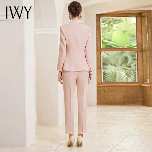 IWY/优雅干练粉色西装套装女气质绑带西服美容院主持人上镜西装olCP1861 商品图4