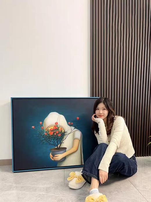 张静《细嗅蔷薇》版画 商品图2