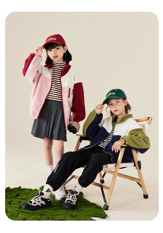 【5-7天发货】龙之涵2023秋冬新款合集摇粒绒系列  小野派对卫衣 山野派对上衣    探险自然休闲裤 商品图5