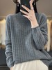 2023年秋冬新款韩版女士纯羊毛圆领长袖格子纯色宽松打底羊毛衫 商品缩略图2
