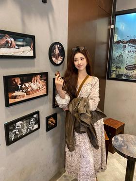 秋天最好穿还是碎花裙~