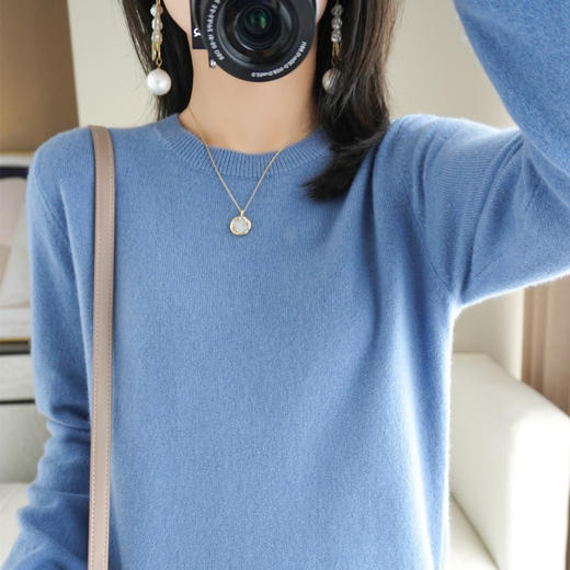 【特价清仓】秋冬季圆领针织女宽松大码长袖百搭纯色套头毛衣内搭薄款打底衫 商品图5