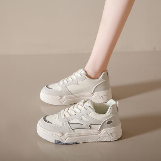 「三款配色」2023春季新款厚底小白鞋 韩版学生板鞋街拍运动休闲鞋 商品图2