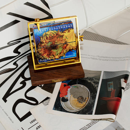 联邦走马2024年日历机械手摇半月历 世界名画／读书少女 复古治愈 商品图3