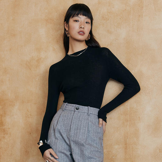 IN AND ON可机洗绵羊毛无缝一体打底衫女2023秋季半高领羊毛衫三种领型 商品图2