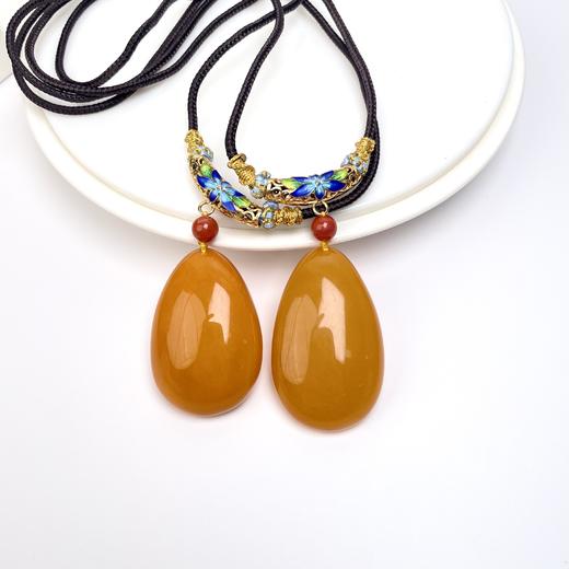 40581蜜蜡水滴吊坠 商品图0