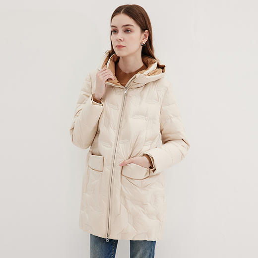 EITIE爱特爱冬季新款气质通勤保暖直筒显瘦连帽羽绒服女7211921 商品图2