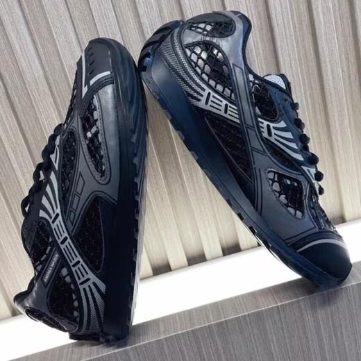 【透气网面！休闲运动之选】2023秋新款IC BV网格老爹鞋银色系带情侣慢跑鞋网面透气休闲运动，银色网格，网面透气设计。 商品图3