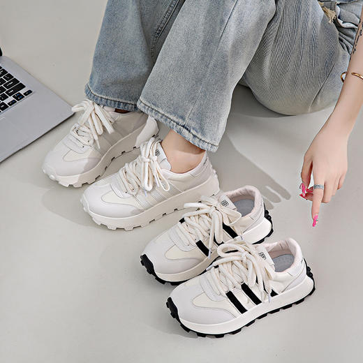 「两款配色」2023秋季新款阿甘鞋 厚底休闲跑鞋韩版日常休闲鞋ins潮鞋 商品图3