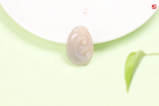 和田玉藕粉【如意】吊坠  配精美挂绳 商品图3