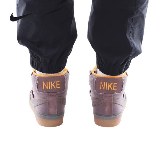 污渍（C）耐克 NIKE 2023新款SB Zoom Blazer男运动时尚百搭板鞋 DV5468-200 商品图2