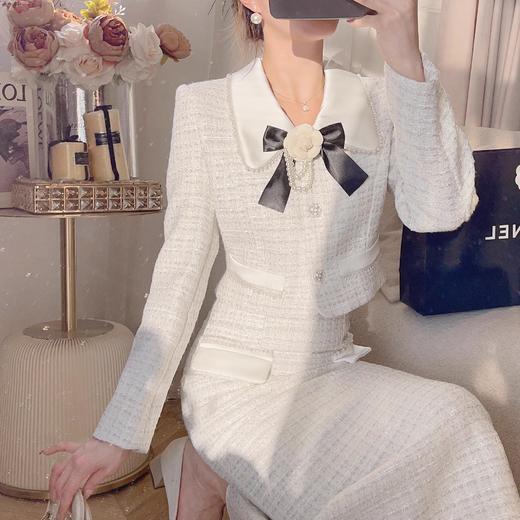 张心子 【财阀千金】气质名媛小香风套装女秋冬新款时髦裙两件套  U2309152 商品图2