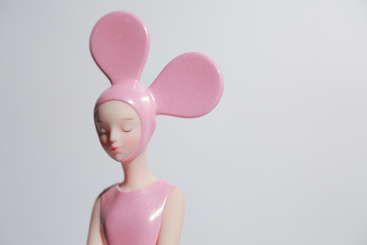 珠光粉然女孩-坐姿 商品图3