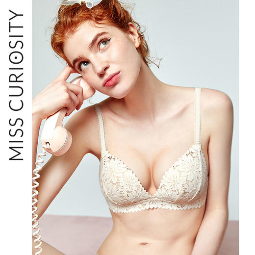 好奇蜜斯内衣女小胸聚拢无钢圈文胸调整型收副乳性感法式蕾丝套装露西 商品图0
