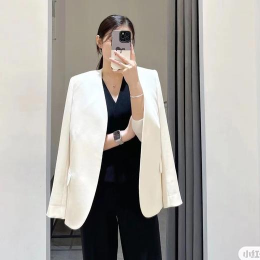 【à perles】肌理感醋酸无领西装，包臀鱼尾半裙，气质女人味【现货】 商品图1