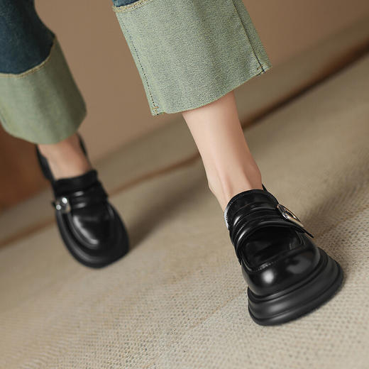 西村名物2023秋季新款圆头一脚蹬厚底增高乐福鞋D23CM37121 商品图1