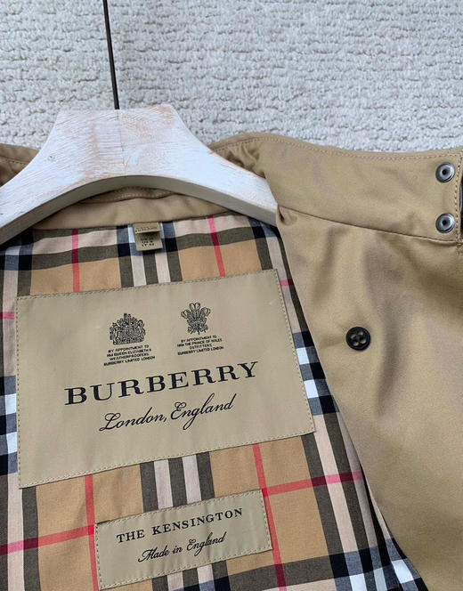 风衣。自己备注号码。 商品图5