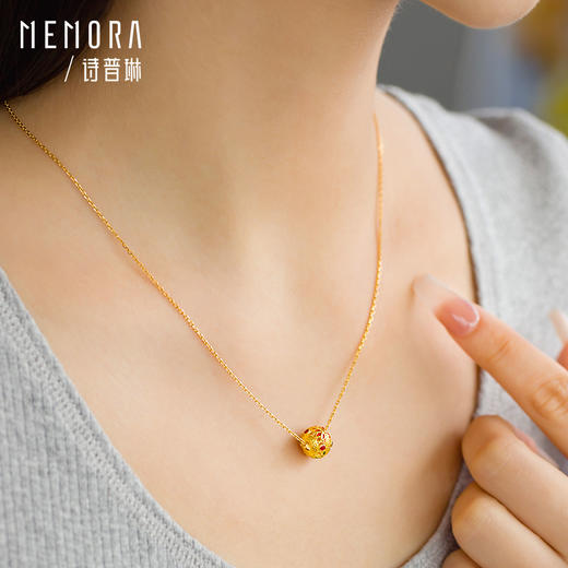 【任选3件1998元】黄金玲珑绣球吊坠女款足金花丝国潮风锦绣金球金秋素金挂坠子MEMORA诗普琳HPE17701（线上专供） 商品图2