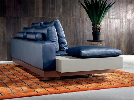 栖居 沙发简奢 B级半皮+实木内架+中纤板贴pvc皮扶手几+不锈钢脚[免费送装，偏远地区除外] 商品图1