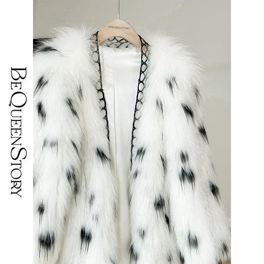 BeQueenStory【芬兰雪夜】芬兰进口狐狸毛珠片网纱镂空编织豹点外套 商品图2