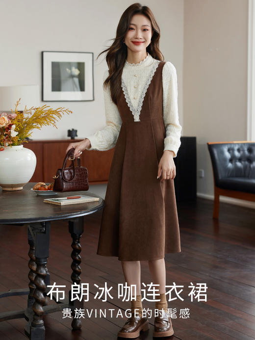 【专属特价】熙世界高级感法式蕾丝长袖拼接抓绒加厚假两件连衣裙女2025秋冬季 商品图2