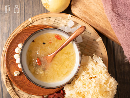 【邱品 百香果银耳羹】银耳冰糖百香果莲子枸杞  一盒7小袋 每天一碗，迅速出胶 商品图2