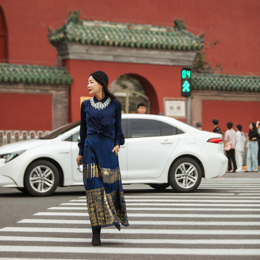 【林栖设计小店】【现货】生活在左100%桑蚕丝衬衣气质显瘦都市复古百搭2023秋冬新品衬衫女1933311 商品图1