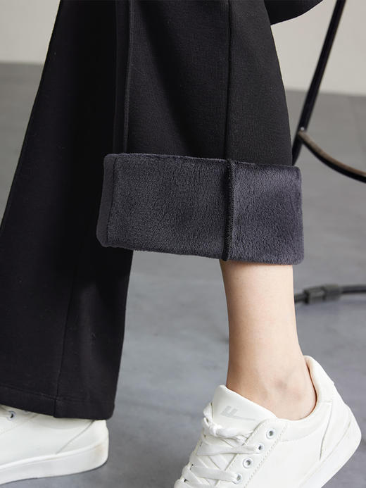 【年终特卖】熙世界加绒保暖窄版阔腿裤女秋冬新款米呢绒针织直筒宽松休闲裤子 商品图2