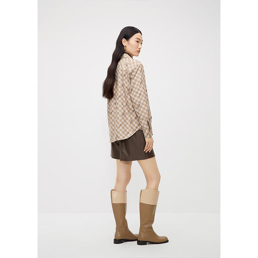 NEELLY纳俪商场同款假两件衬衫女冬季新款驼色棋盘格时尚百搭上衣N23102B01047 商品图3