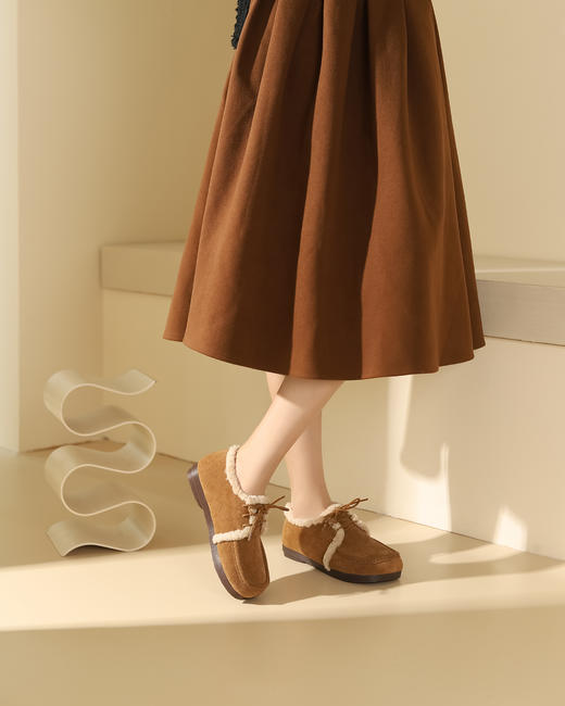 西村名物2023冬季新品复古圆头内里绒毛保暖短靴X23DM44801 商品图3