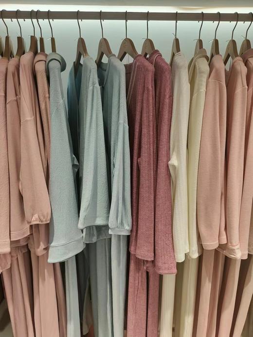 郁凡诗 睡衣 特价款式，尺码不全，详询店内 商品图0