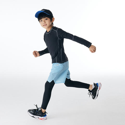 onmygame春装男女童可穿运动T恤儿童速干衣户外训练打底衫宽松圆领长袖 商品图4