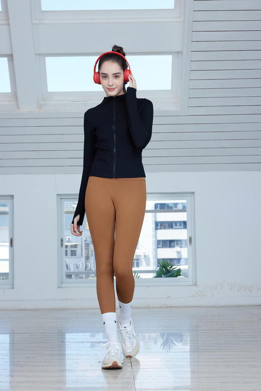 2023秋冬运动运动甜果瑜伽外套 商品图2