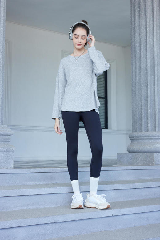 2023秋冬运动S芊文卫衣 商品图0