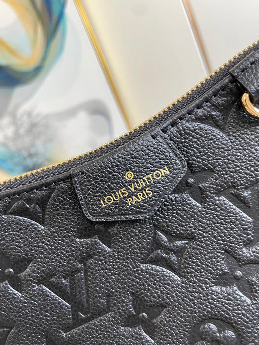 秋冬特惠💰780 原单LV M80349黑 尺寸：19×11.5×3cm EASY POUCH 链条斜挎包 商品图5