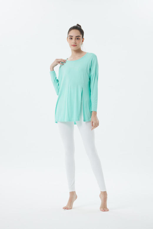 2023秋冬运动知微瑜伽上衣 商品图3