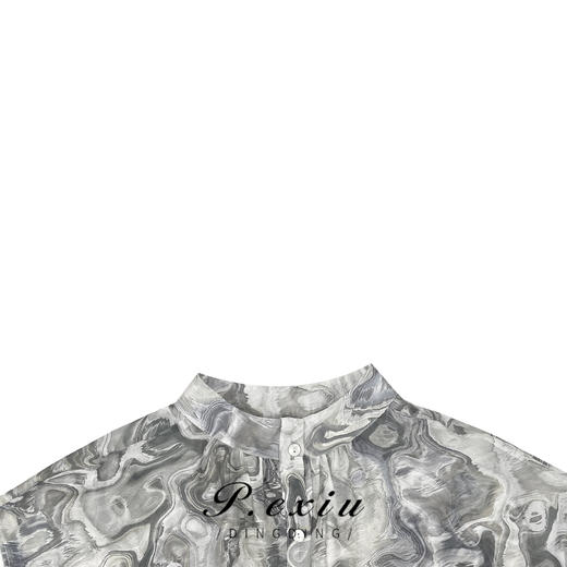 03-3潘依绣丁丁宠粉 夏季新款设计感水墨印花宽松显瘦包袖衬衫 K15341 商品图2